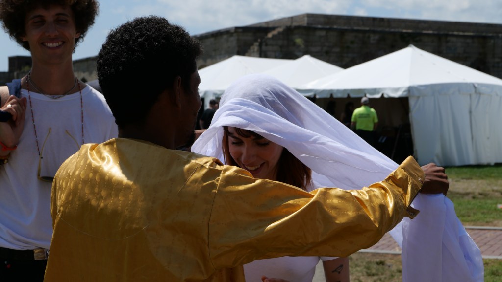 chiara gets a proper wrapping from members of mdou moctar
